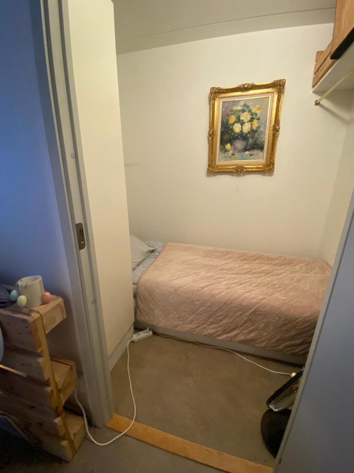 Central Cozy Accommodation, Single Room Or Bed In Dormroom Гётеборг Экстерьер фото